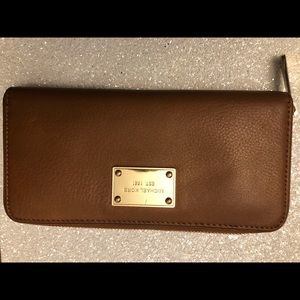 Michael Korda wallet